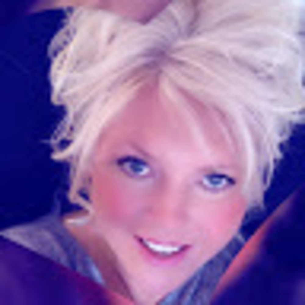 Meet your Posher, April